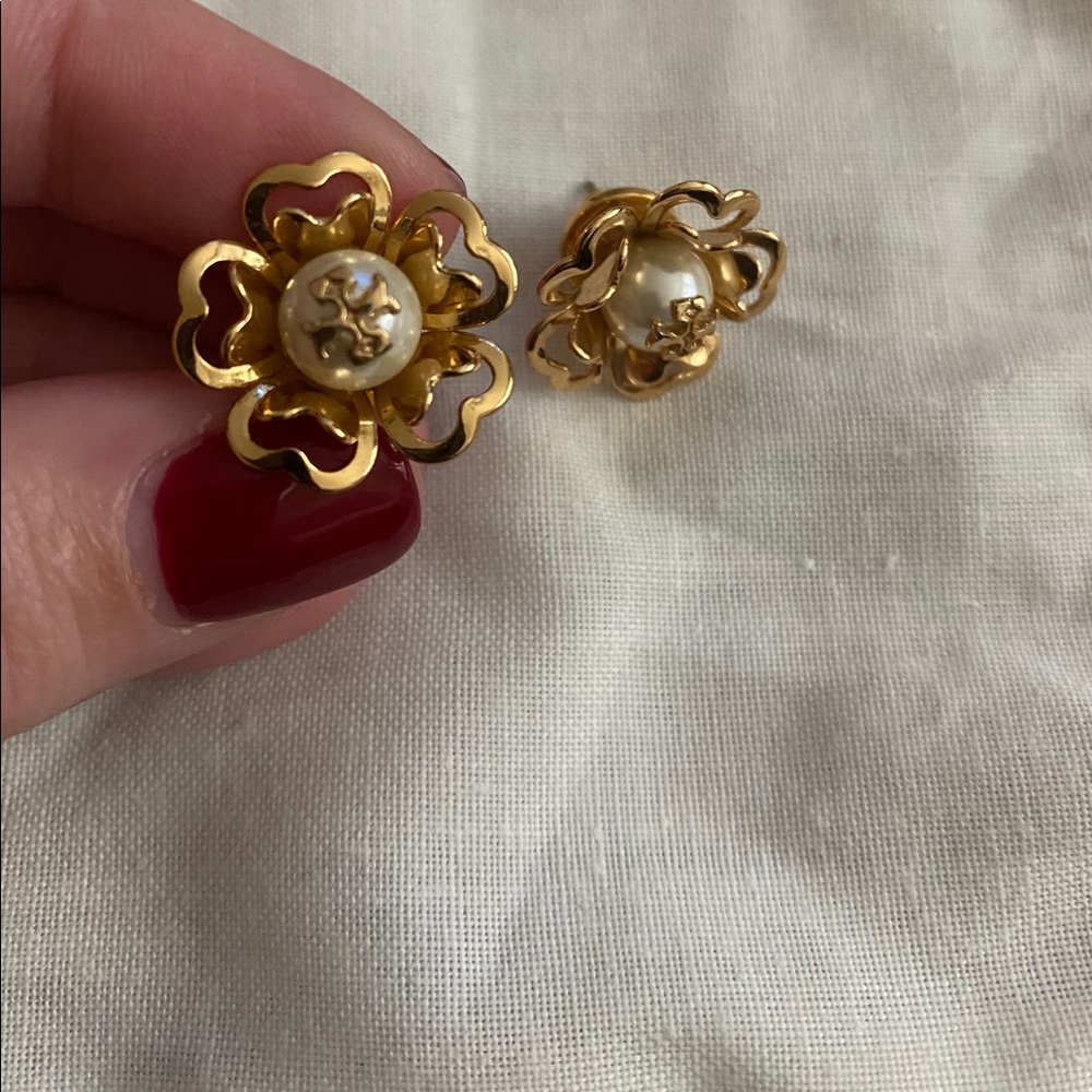 Tory Burch Pearl and gold flower earrings